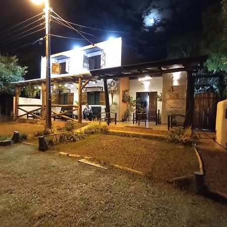 Cerca Del Rio Bed & Breakfast Carmen del Paraná Exterior foto